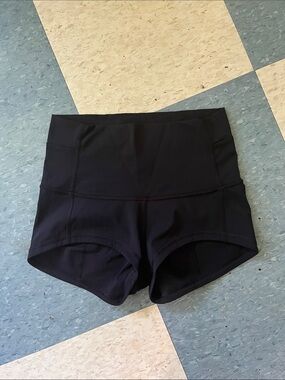 Lululemon mini shorts